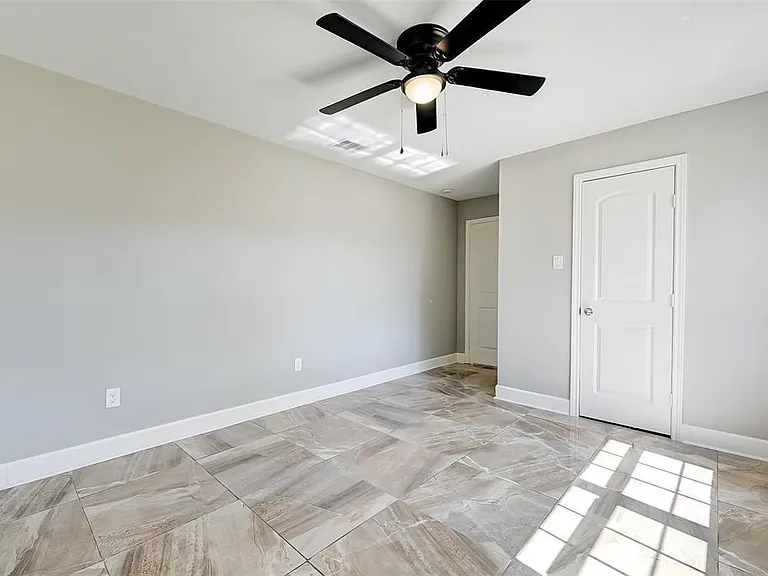 8915 Klondike St — Photo 10