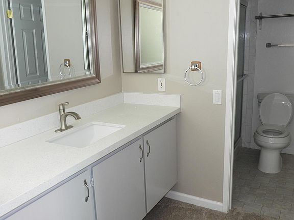 3rd image of 1262 Cotterell Dr