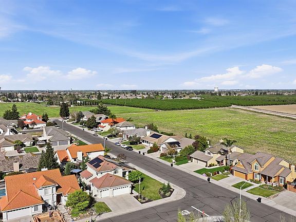 5th image of 1181 Azalea St