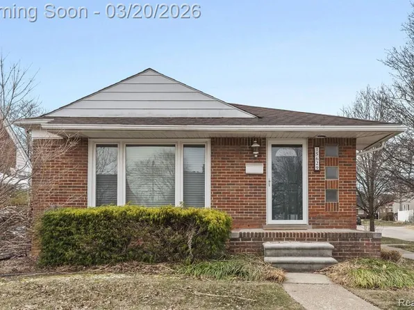 15629 Oceana Ave, Allen Park, MI 48101