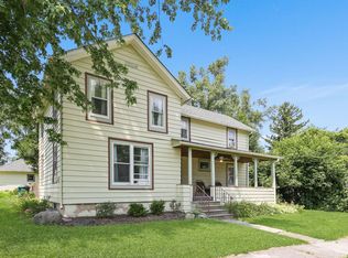 321 Main St, Kingston, IL 60145