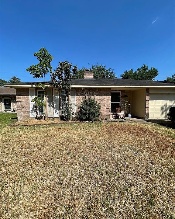 1st image of 9402 Golden Wood Ln