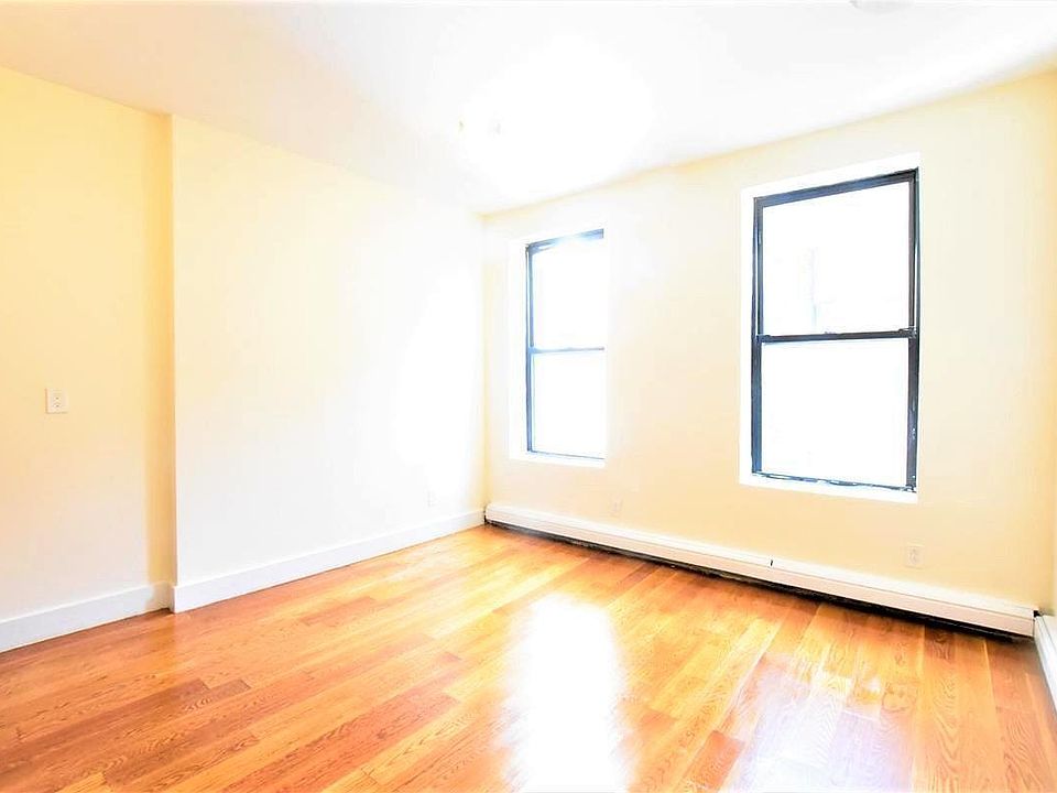 1st image of 973 Columbus Ave APT 1a