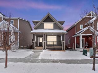 128 S Fireside Way, Cochrane, AB T4C2T1