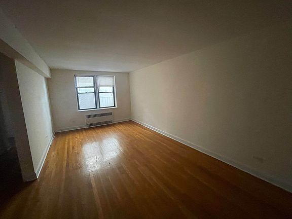 4th image of 83-10 118th St #5J