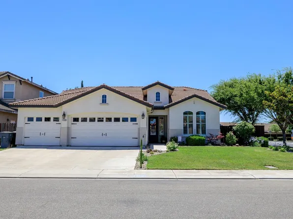 2900 Mineshaft Ct, Riverbank, CA 95367