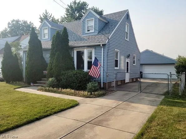 15782 Hummel Rd, Brookpark, OH 44142