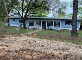 6030 Circle R Rd S, Fort Worth, TX 76140