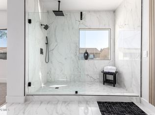 863 E Megan Dr, San Tan Valley, AZ 85140