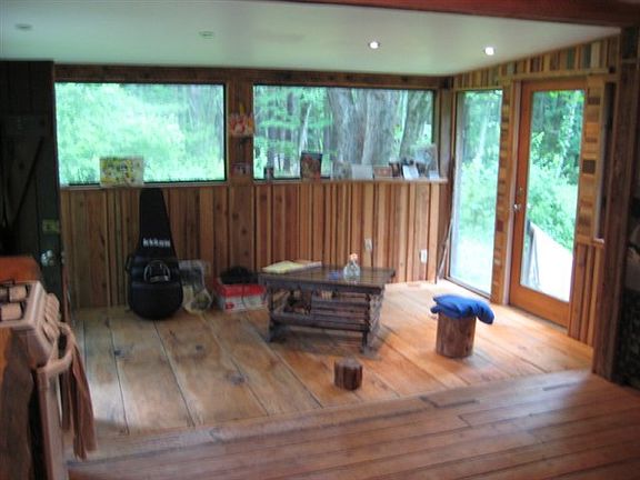 4th image of 84 Pine Ln
