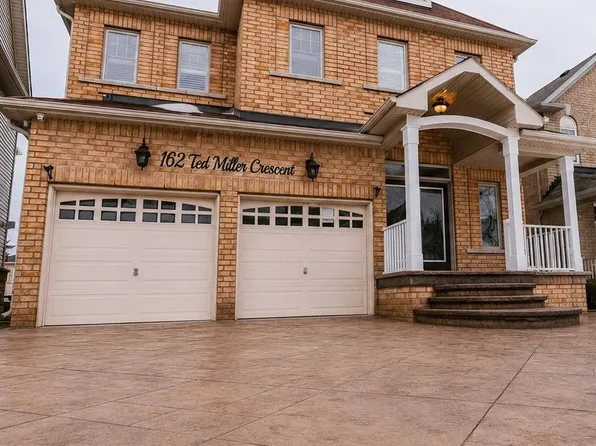 162 Ted Miller Cres, Clarington, ON L1C 0M3
