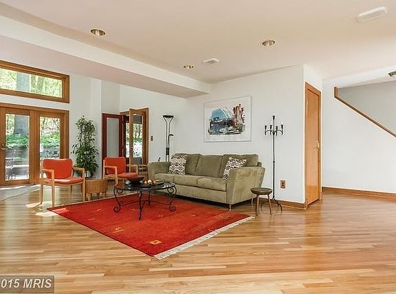 3rd image of 12807 Sagamore Forest Ln
