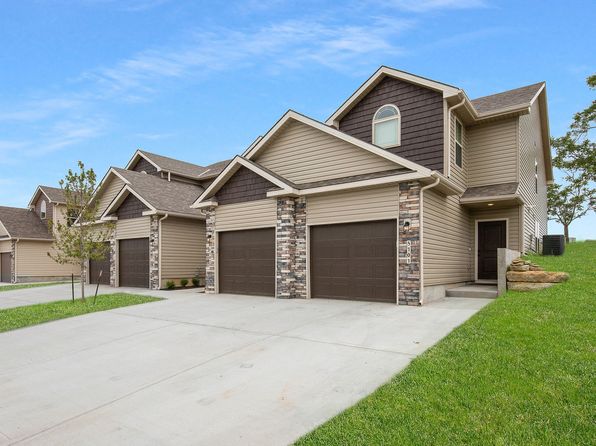 FieldHouse Townhomes | 5103 Goodman St, Riverside, MO