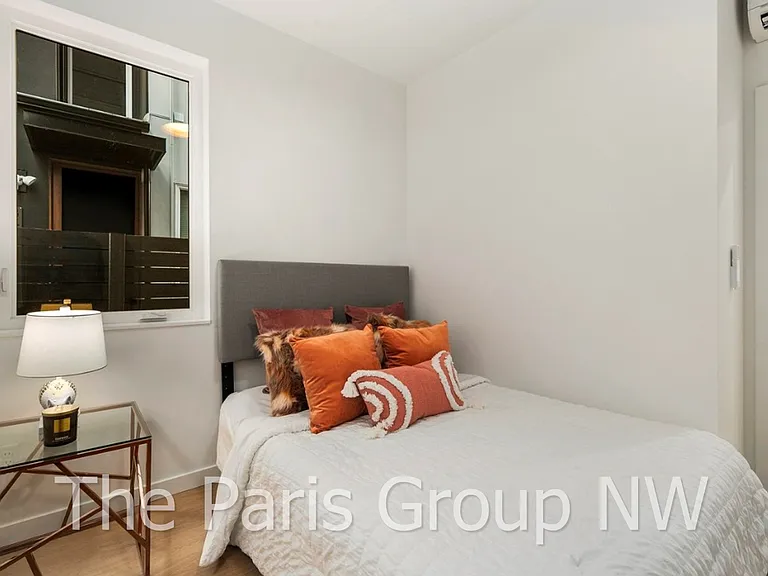 8453 Delridge Way SW — Photo 12