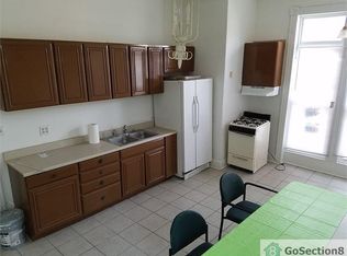 2038 McCulloh St, Baltimore, MD 21217
