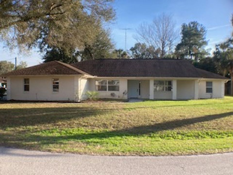 1st image of 4760 SE 135th Pl