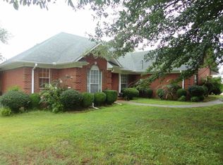 1411 Countrywood Cv, Covington, TN 38019