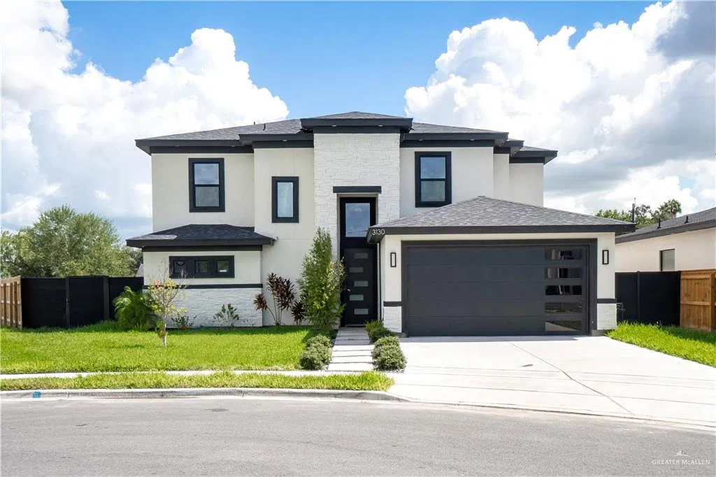 4 bed, 3.5 bath, 2238 sqft, $3,300 — Photo 1