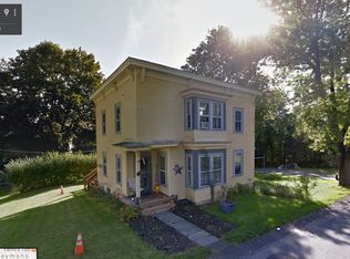 5 Colvin Ave, Coeymans, NY 12045