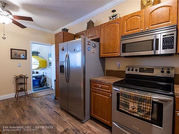 5th image of 4700 SW 13th St #4700