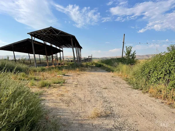S 40th Hwy #52, Emmett, ID 83617