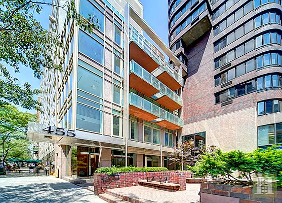 Rented by Halstead Real Estate | media 17