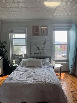 Rented by Compass | media 10