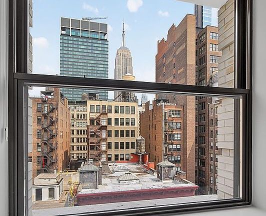4th image of 22 W 26th St APT 10G