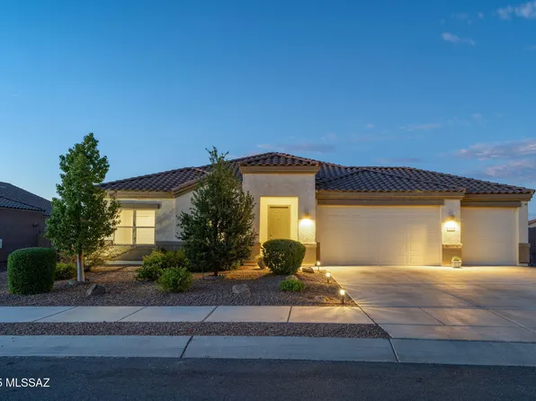 366 W Aberdeen St, Vail, AZ 85641