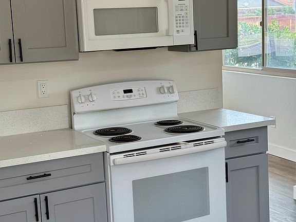 5th image of 3700 Argent St