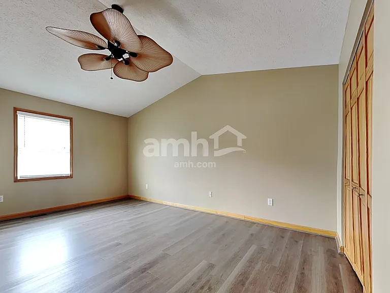 715 Justin Ct — Photo 10