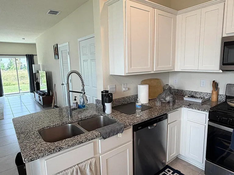 64 Java Ln — Photo 6