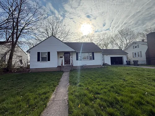 559 Prospect Ave Photo 1