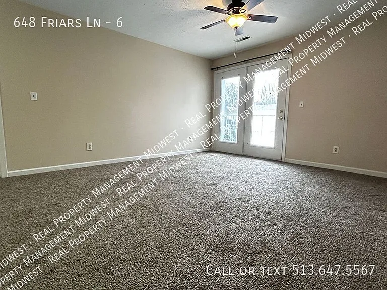648 Friars Ln #6 — Photo 4