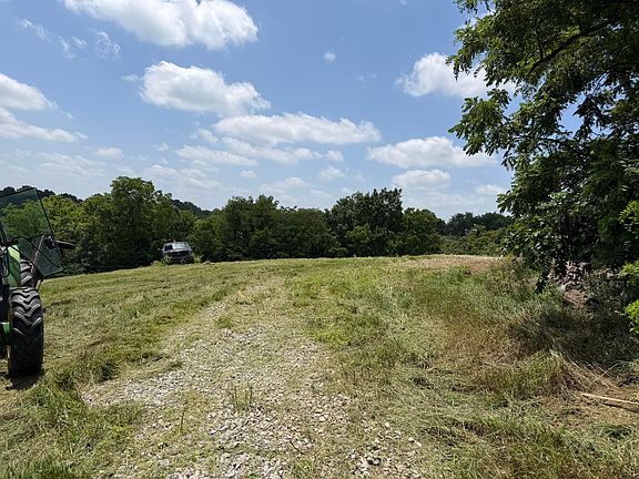 3rd image of 14385 State Highway 330