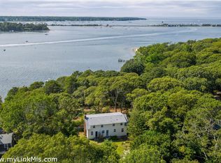 107 & 105 Barnes Rd, Oak Bluffs, MA 02557