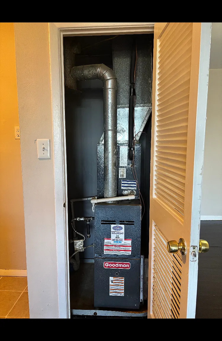 2 bed, 980 sqft, $1,400 — Photo 4