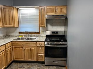 208 Gary St UNIT 3, Rochelle, IL 61068