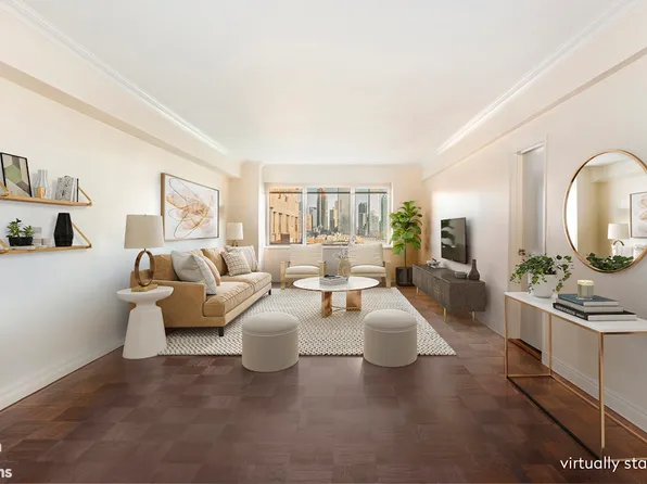 25 Sutton Place South image 2 of 14