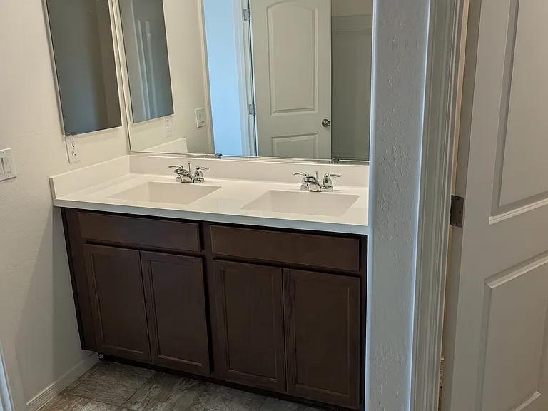 1355 W Pinkley Way — Photo 15