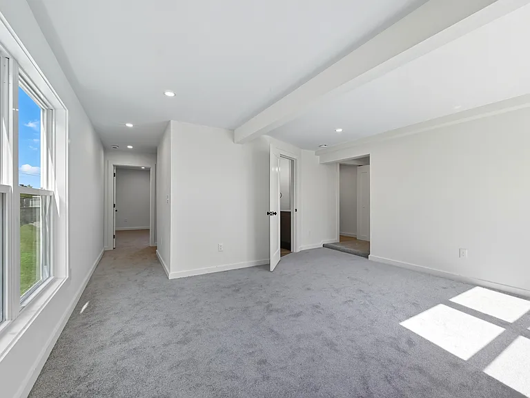 64 Leighton Rd — Photo 34