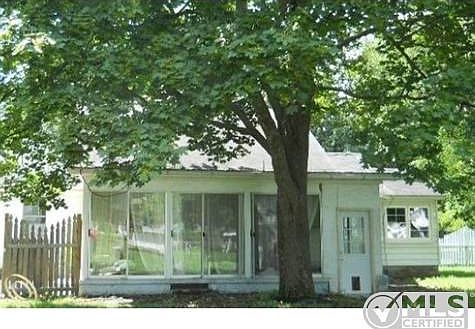 70852264 Rear view.jpg