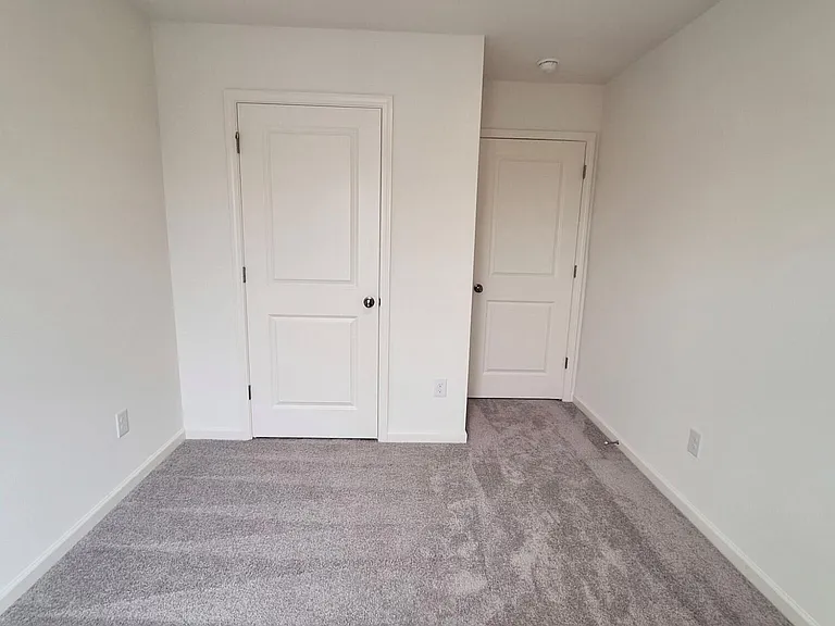 2425 Brookville Dr #A — Photo 19