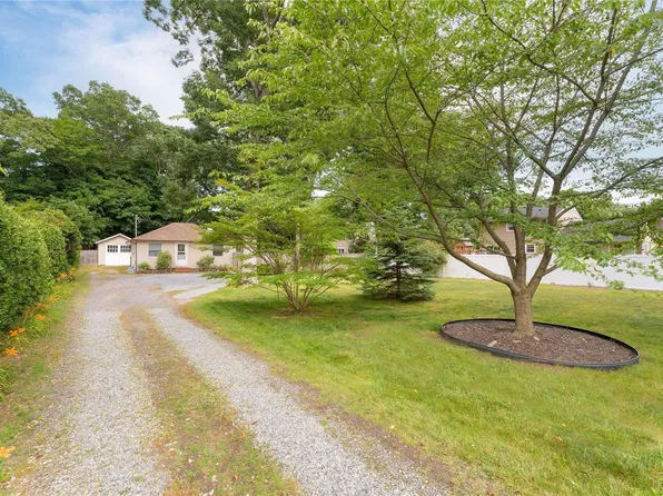 183 Lake Avenue, Saint James, NY 11780