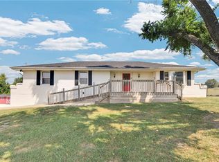 8500 E State Route Yy Hwy, Peculiar, MO 64078