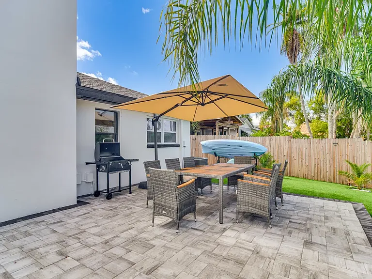 4636 Bay Crest Dr — Photo 64
