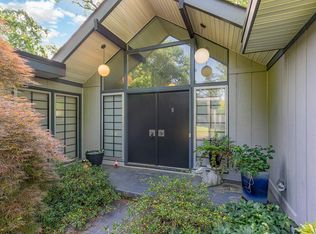 2104 Jarman Dr, Raleigh, NC 27604