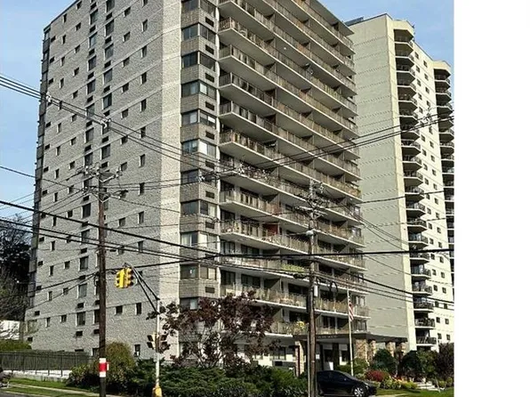 235 Prospect Ave APT 8F, Hackensack, NJ 07601