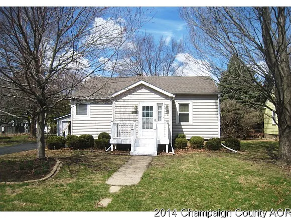 1308 W Healey St photo 1