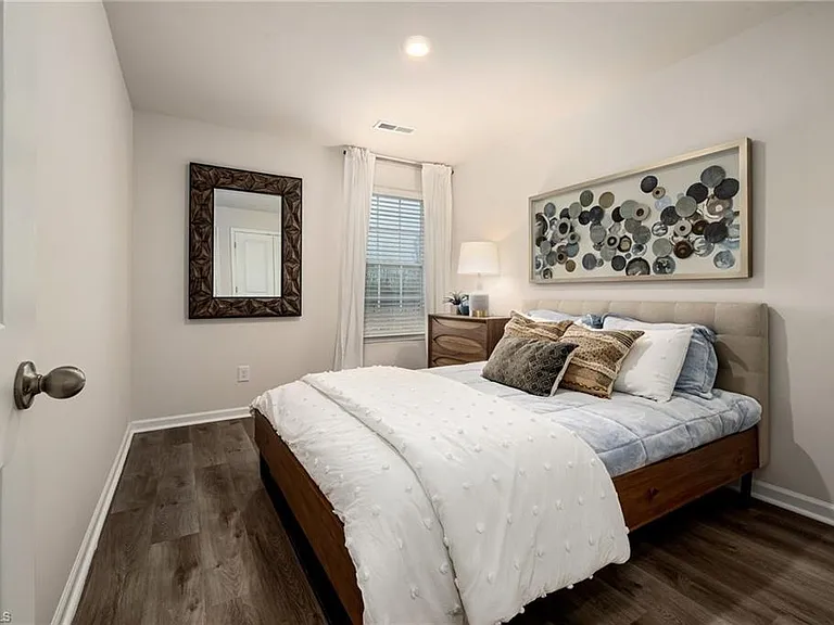1115 Evelynnview Ln — Photo 15